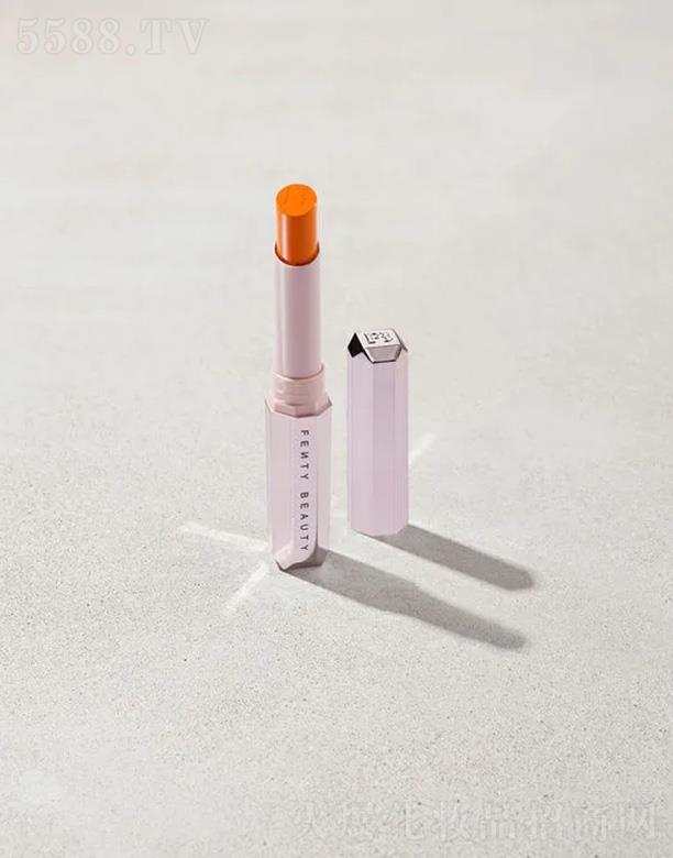 ·����܎��ˮ���yƷ(�Ϻ�)���޹�˾��Fenty Beauty�z�qС�����F�־Æ���ڼt�������(y��ng)���٣��������ϵ��ɫ