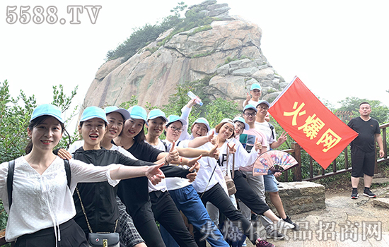 2019火爆網(wǎng)紅色之旅 2019火爆網(wǎng)紅色之旅