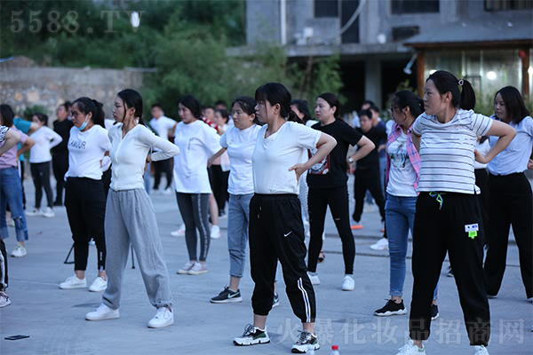 �W(xu��)��(x��)���W(xu��)�Ļ����I(l��ng)���Ͼ�ɽ�L(f��ng)��